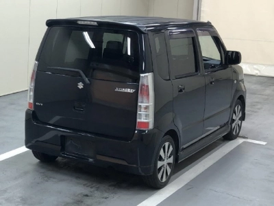 SUZUKI WAGON R STINGRAY