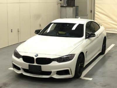 BMW 4 SERIES