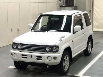 MITSUBISHI PAJERO MINI