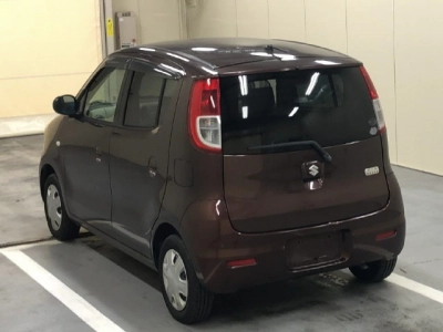 SUZUKI MRWAGON