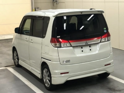 MITSUBISHI DELICA D:2