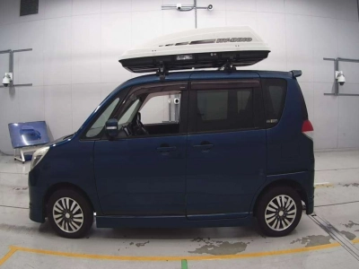 MITSUBISHI DELICA D:2