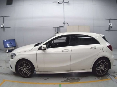 MERCEDES BENZ A CLASS