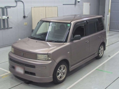 TOYOTA BB