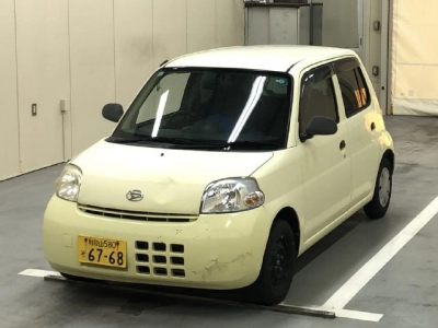 DAIHATSU ESSE