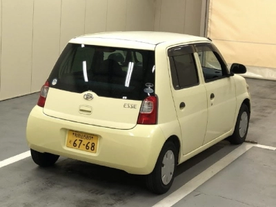 DAIHATSU ESSE