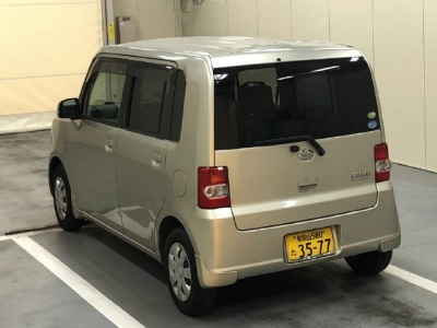 DAIHATSU MOVE CONTE