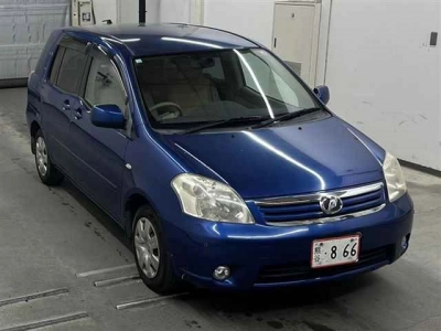 TOYOTA RAUM