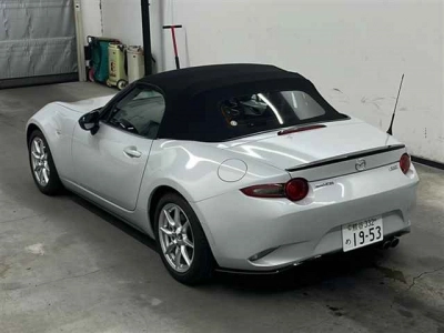 MAZDA ROADSTER
