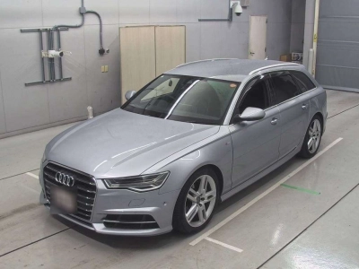AUDI A6 AVANTE