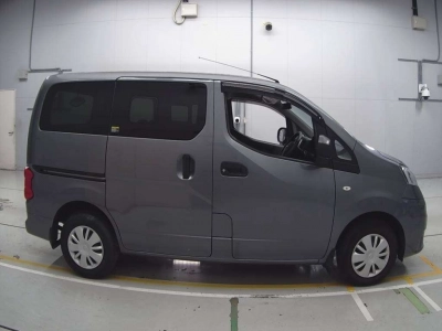 NISSAN NV200 VANETTE VAN