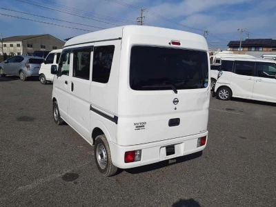 NISSAN NV100 CLIPPER