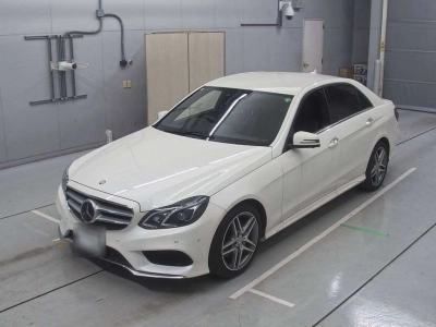 MERCEDES BENZ E CLASS