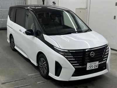 NISSAN SERENA