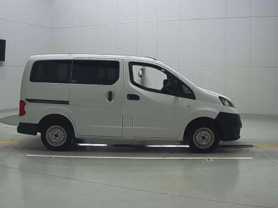 NISSAN NV200 VANETTE VAN