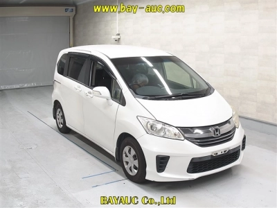 HONDA FREED
