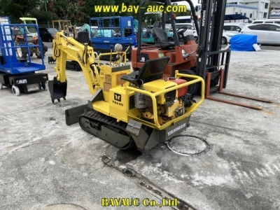 YANMAR  MINI YUATSU SHOVEL 