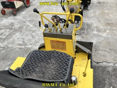 YANMAR  MINI YUATSU SHOVEL 