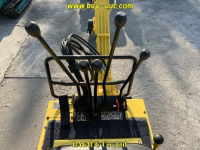 YANMAR YUATSU SHOVEL 