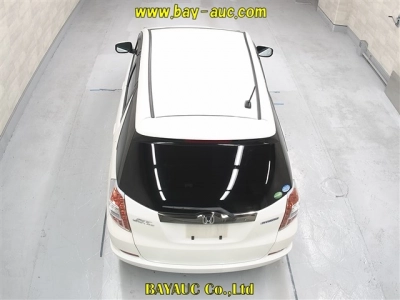 HONDA FIT SHUTTLE HYBRID