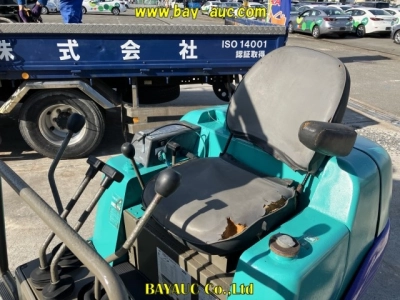 KOMATSU YUATSU SHOVEL 