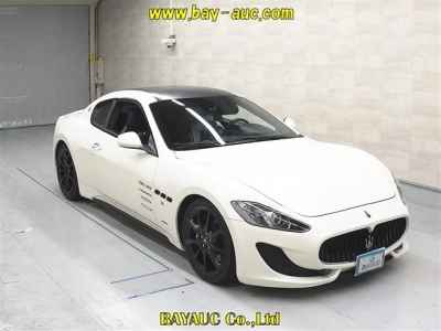MASERATI GRANTURISMO