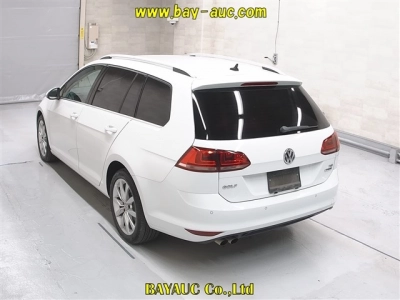 VOLKSWAGEN GOLF VARIANT