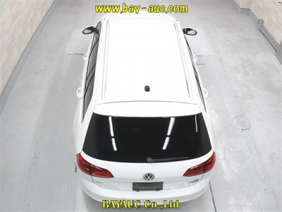 VOLKSWAGEN GOLF VARIANT