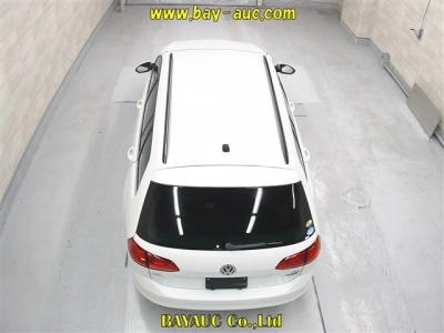 VOLKSWAGEN GOLF VARIANT