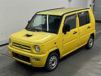 DAIHATSU NAKED