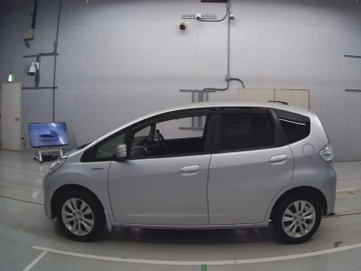 HONDA FIT HYBRID