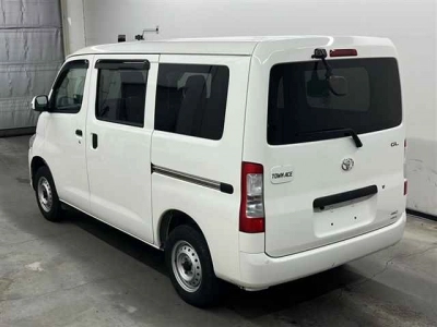 TOYOTA TOWN ACE VAN