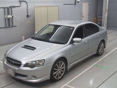 SUBARU LEGACY B4