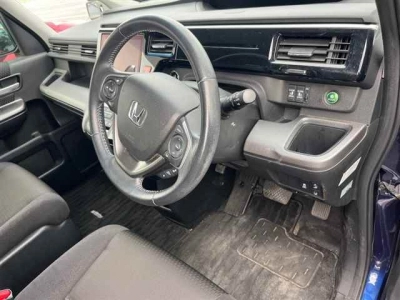 HONDA STEPWGN SPADA