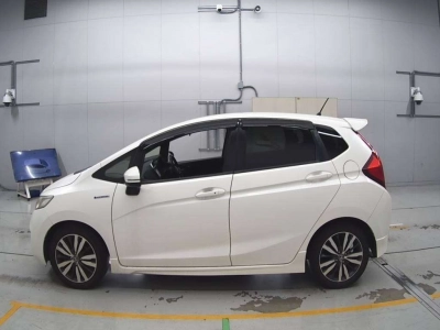 HONDA FIT HYBRID