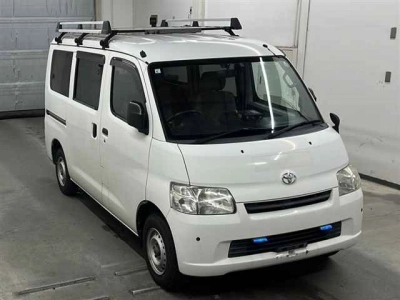 TOYOTA TOWN ACE VAN