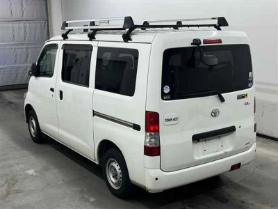 TOYOTA TOWN ACE VAN