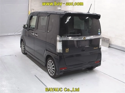 HONDA N BOX CUSTOM