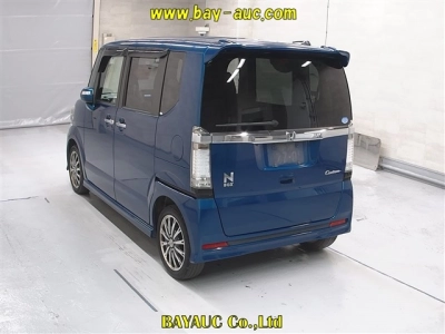 HONDA N BOX CUSTOM
