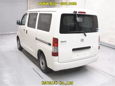 TOYOTA TOWN ACE VAN