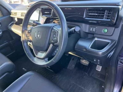 HONDA STEPWGN SPADA