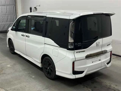 HONDA STEPWGN SPADA