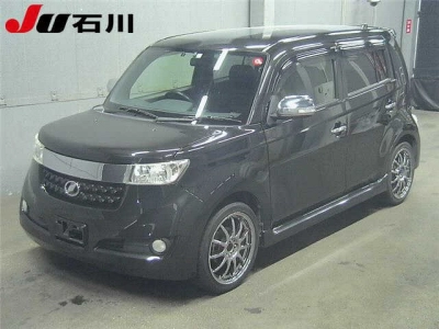 TOYOTA BB