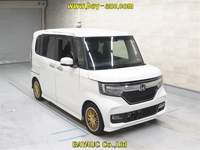 HONDA N BOX CUSTOM