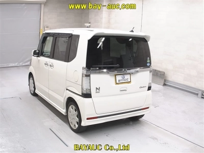 HONDA N BOX CUSTOM