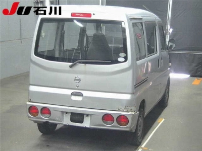 NISSAN CLIPPER VAN