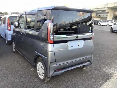 MITSUBISHI EK X SPACE