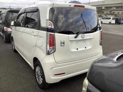 HONDA N-WGN