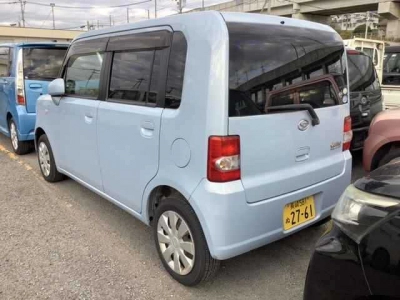 DAIHATSU MOVE CONTE