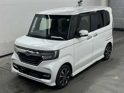 HONDA N BOX CUSTOM